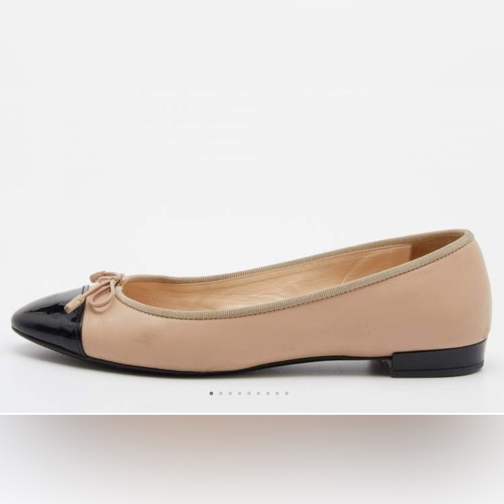 Prada Ballerinas cap toe 37